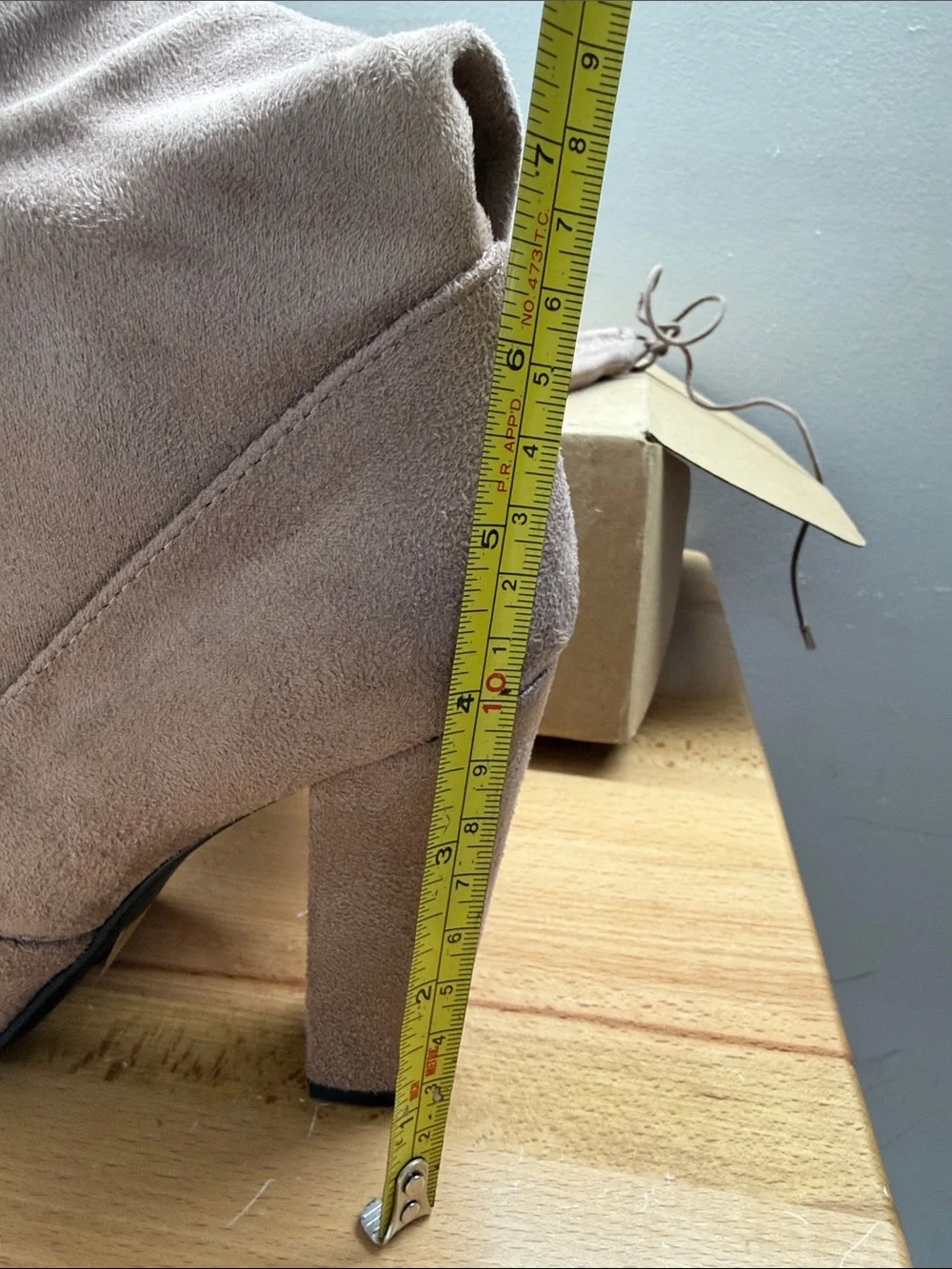 Journee Collection WC MAYA Taupe Over-the-Knee Suede Boots Women’s Size 7.5 NWT